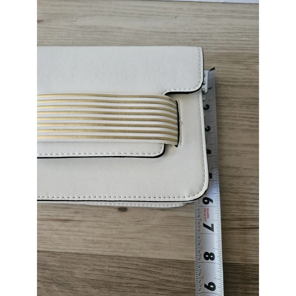 Coquette Old Money Cream White Flap‎ Bag – Minimalist Chic Gold Shoulder Purse